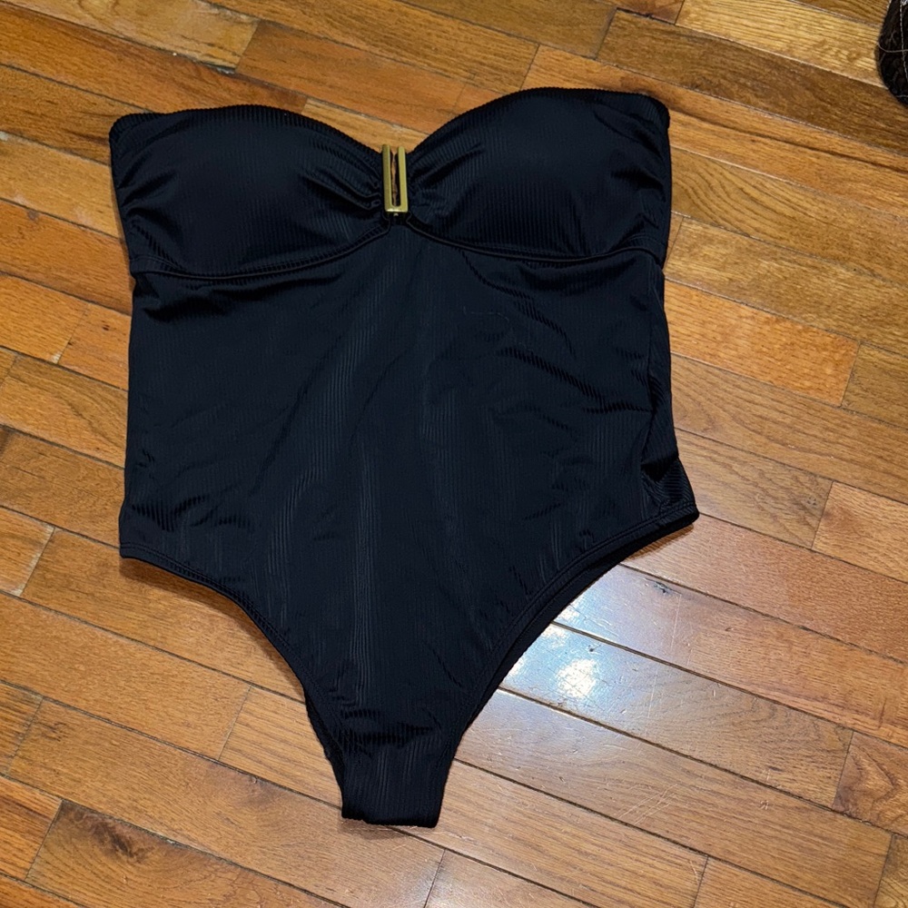 Sofia by Sofia Vergara Black One Piece Swimsuit